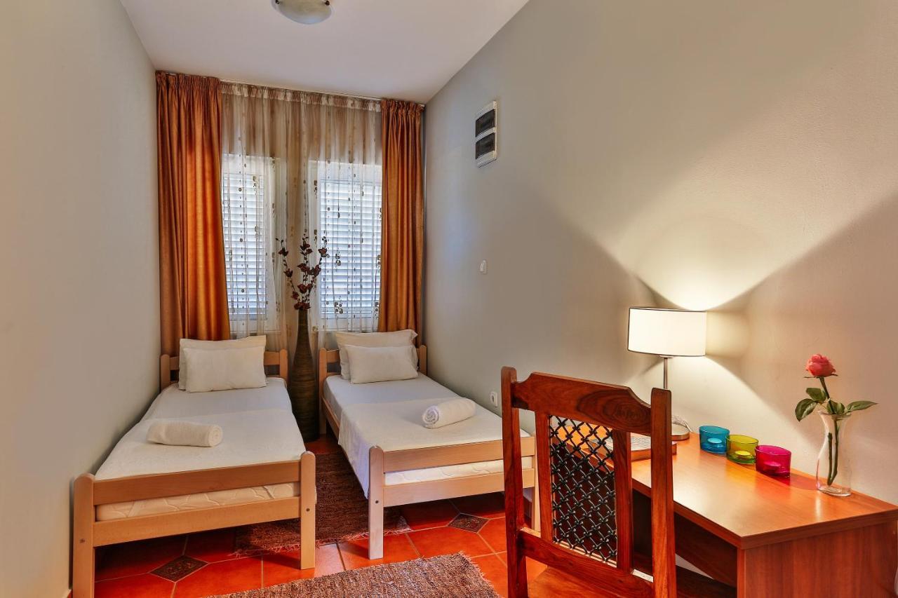 Apartments Misko Utjeha Kültér fotó