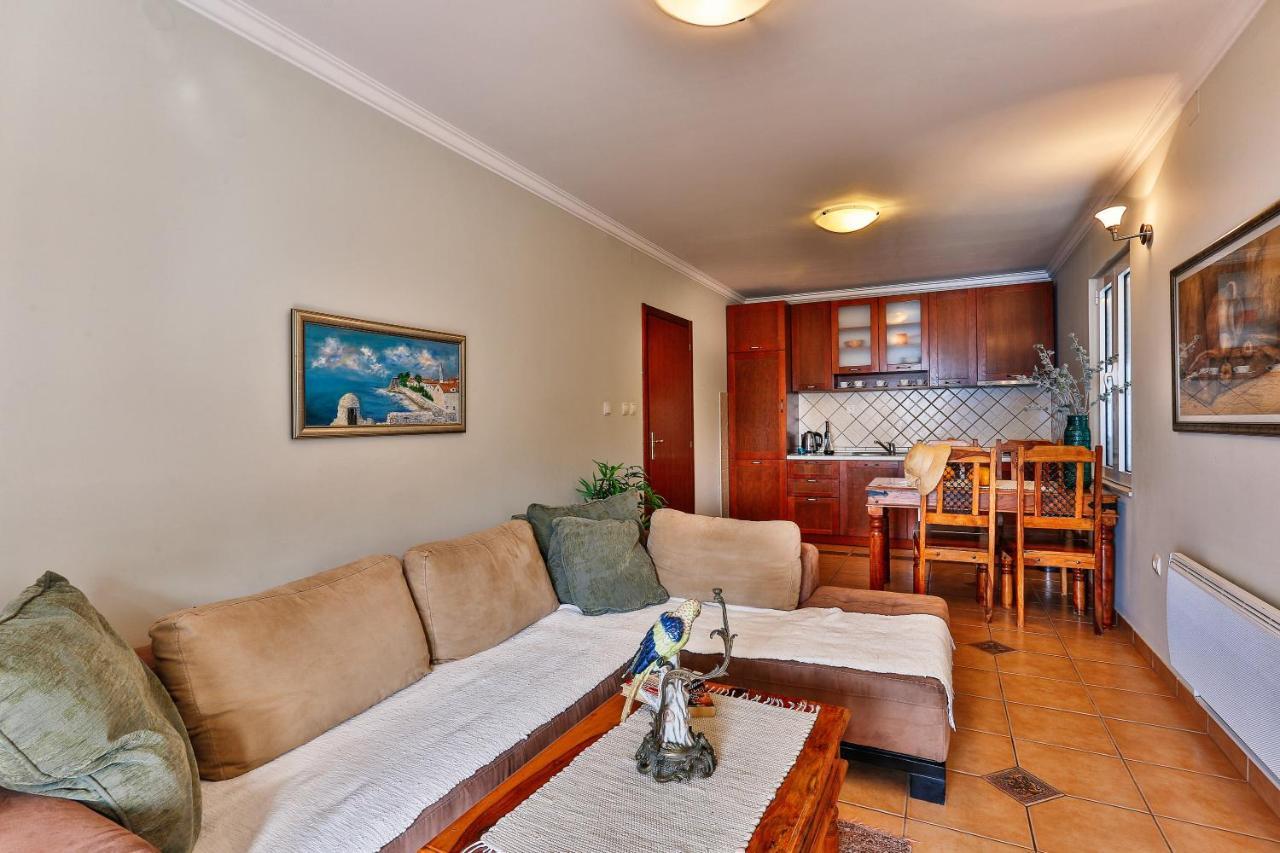 Apartments Misko Utjeha Kültér fotó