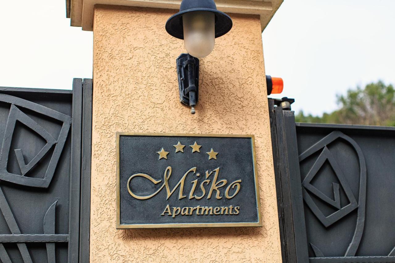 Apartments Misko Utjeha Kültér fotó